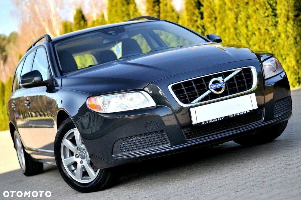 Volvo V70 2.5T Kinetic - 23