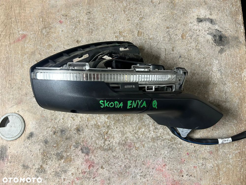 SKODA ENYAQ LUSTERKO ZEWNĘTRZNE PRAWE EUROPA 18PIN (13+5) - 4