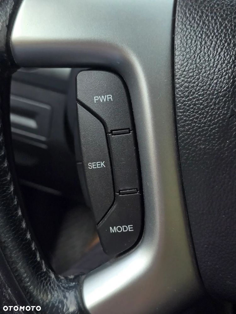 Chevrolet Captiva 2.4 4WD 7 Sitzer LT - 32