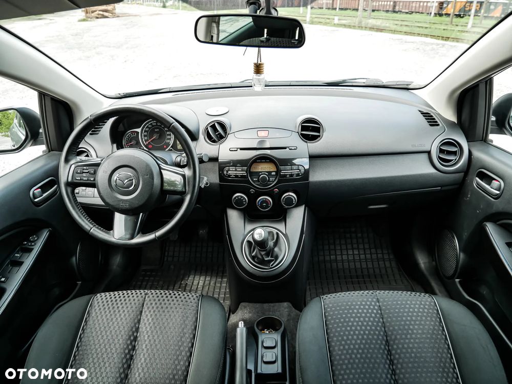 Mazda 2 1.3 MZR Active - 30