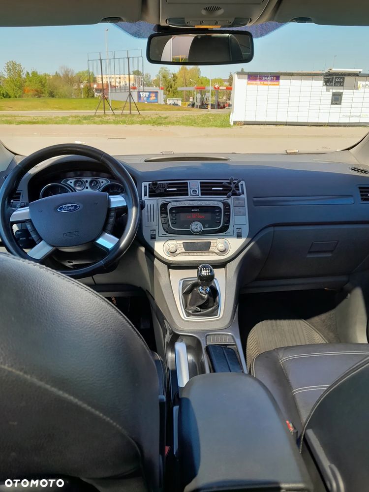 Ford Kuga 2.0 TDCi Titanium - 6