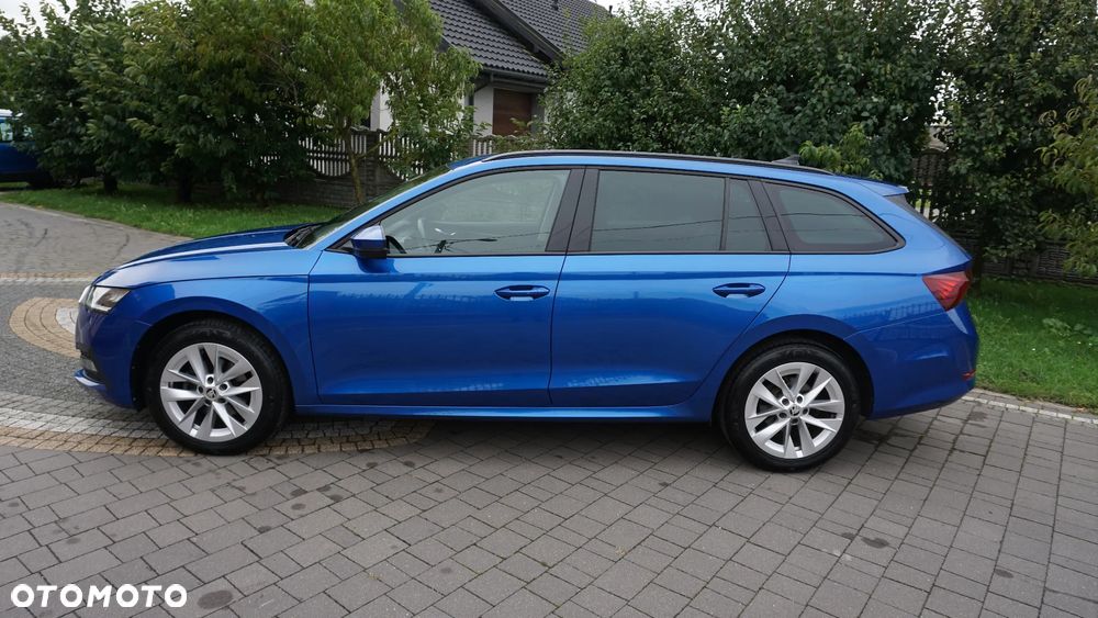 Skoda Octavia 2.0 TDI SCR Ambition DSG - 2
