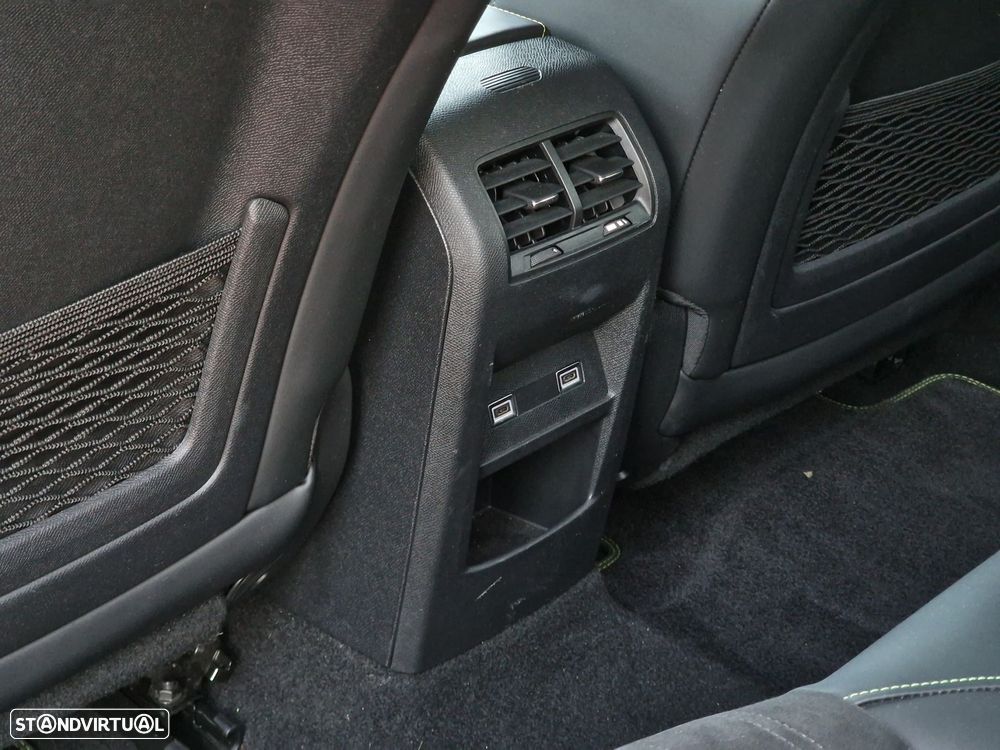 Peugeot 408 1.2 PureTech GT EAT8 - 17