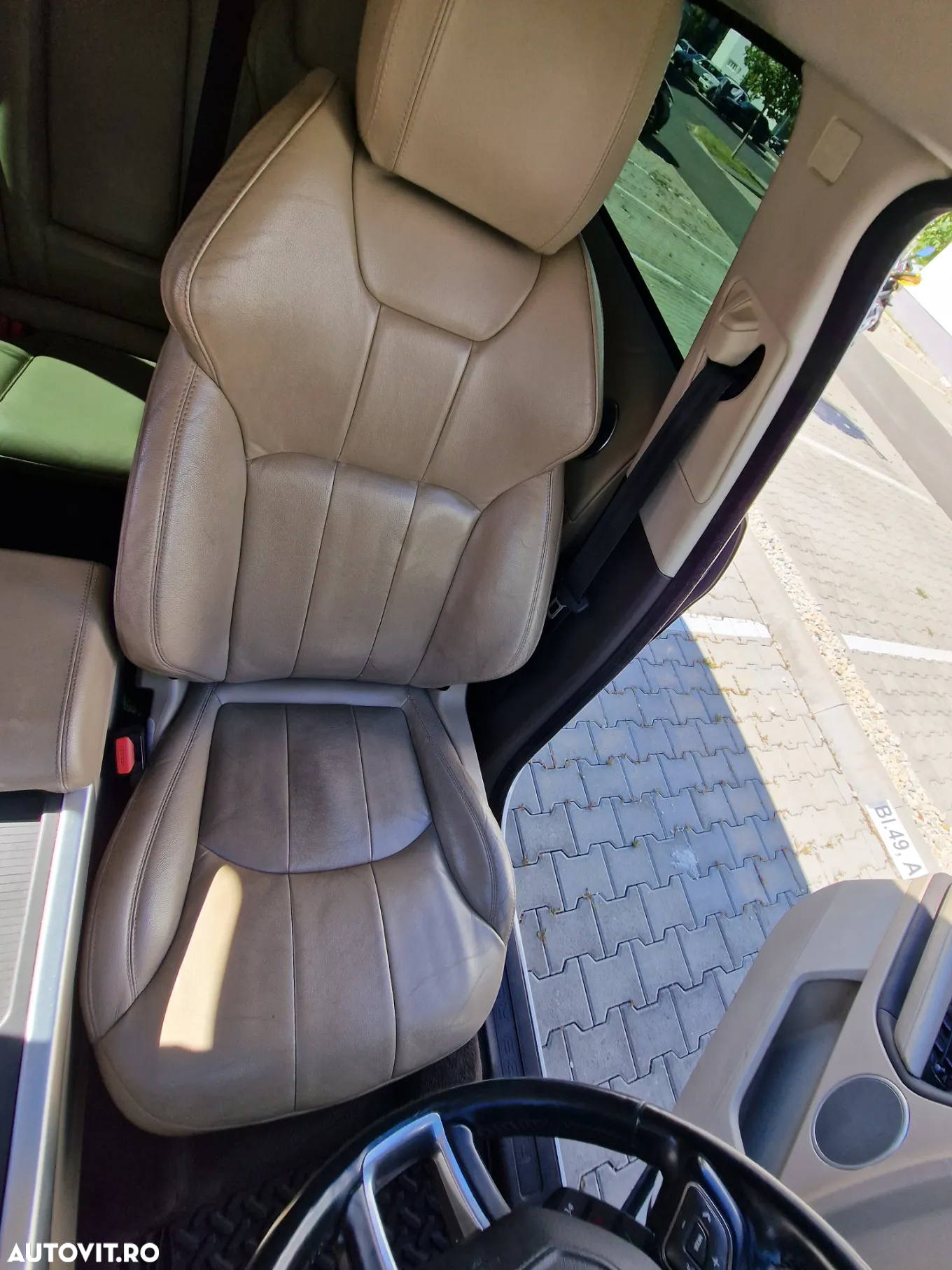 Land Rover Range Rover Evoque - 26