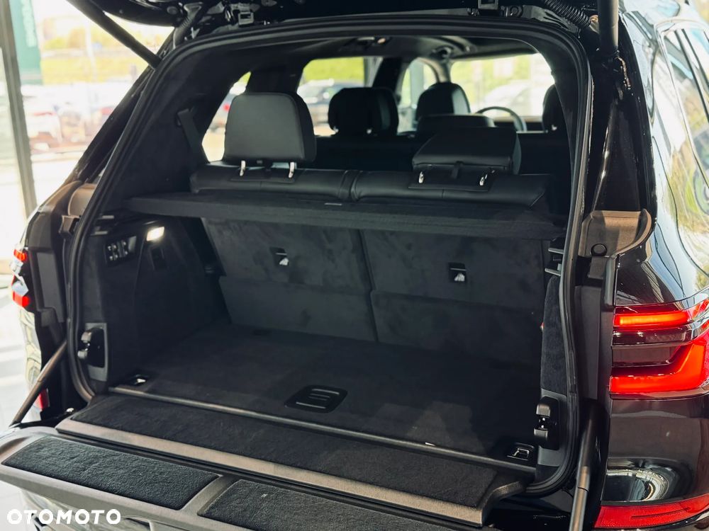 BMW X7 xDrive40d mHEV sport - 29