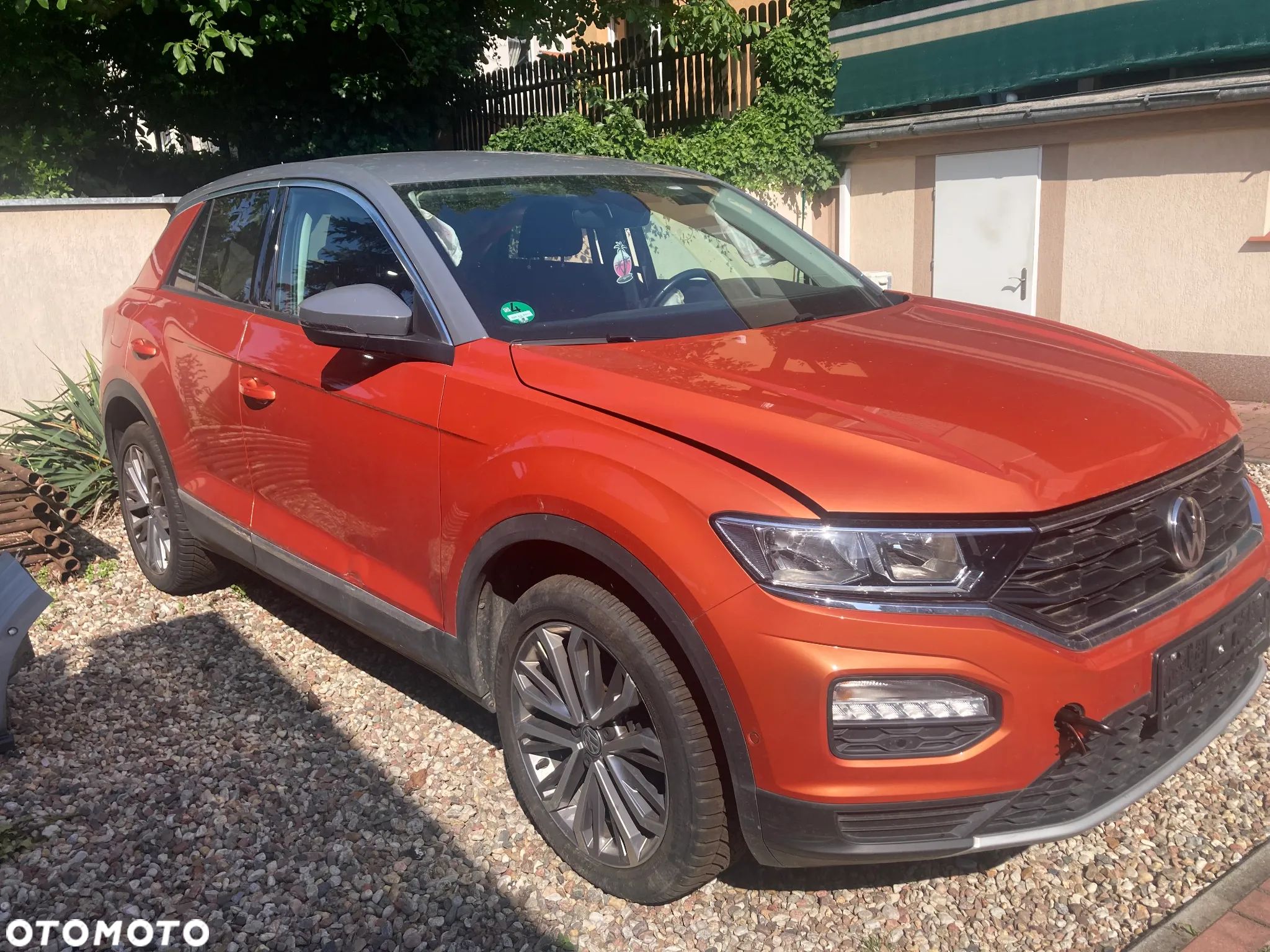 Volkswagen T-Roc - 1