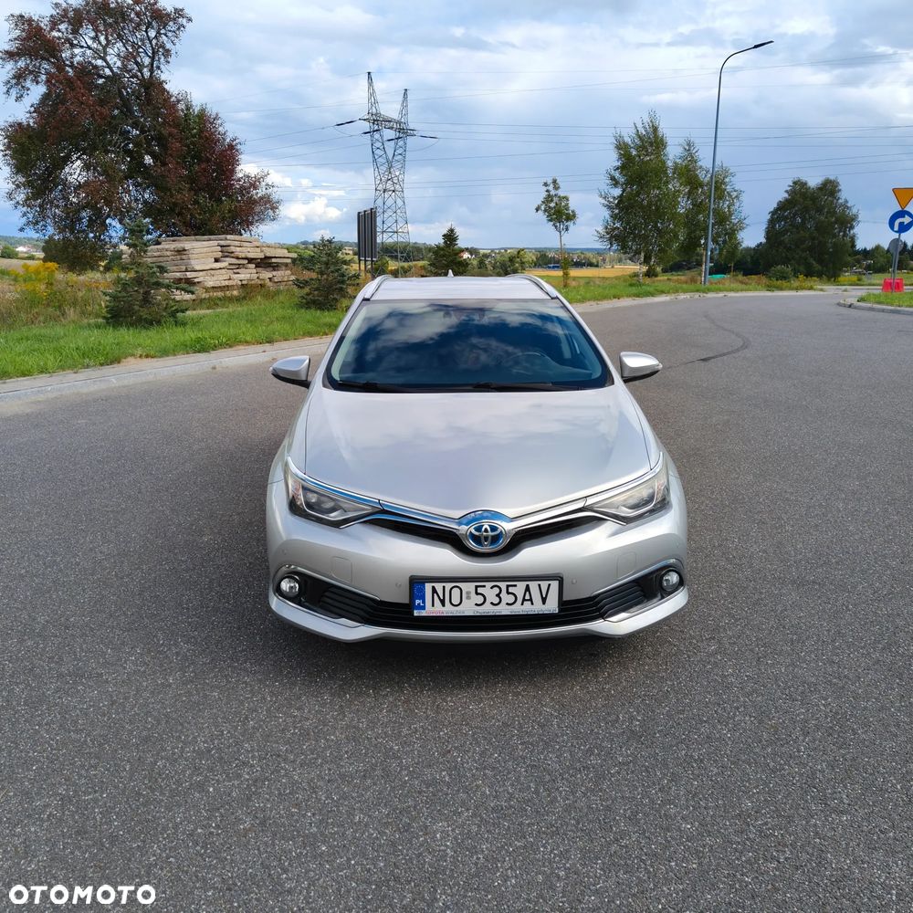 Toyota Auris Hybrid 135 Prestige - 14