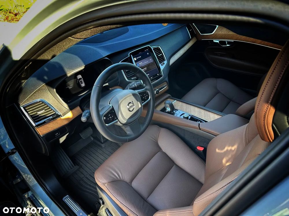 Volvo XC 90 - 16
