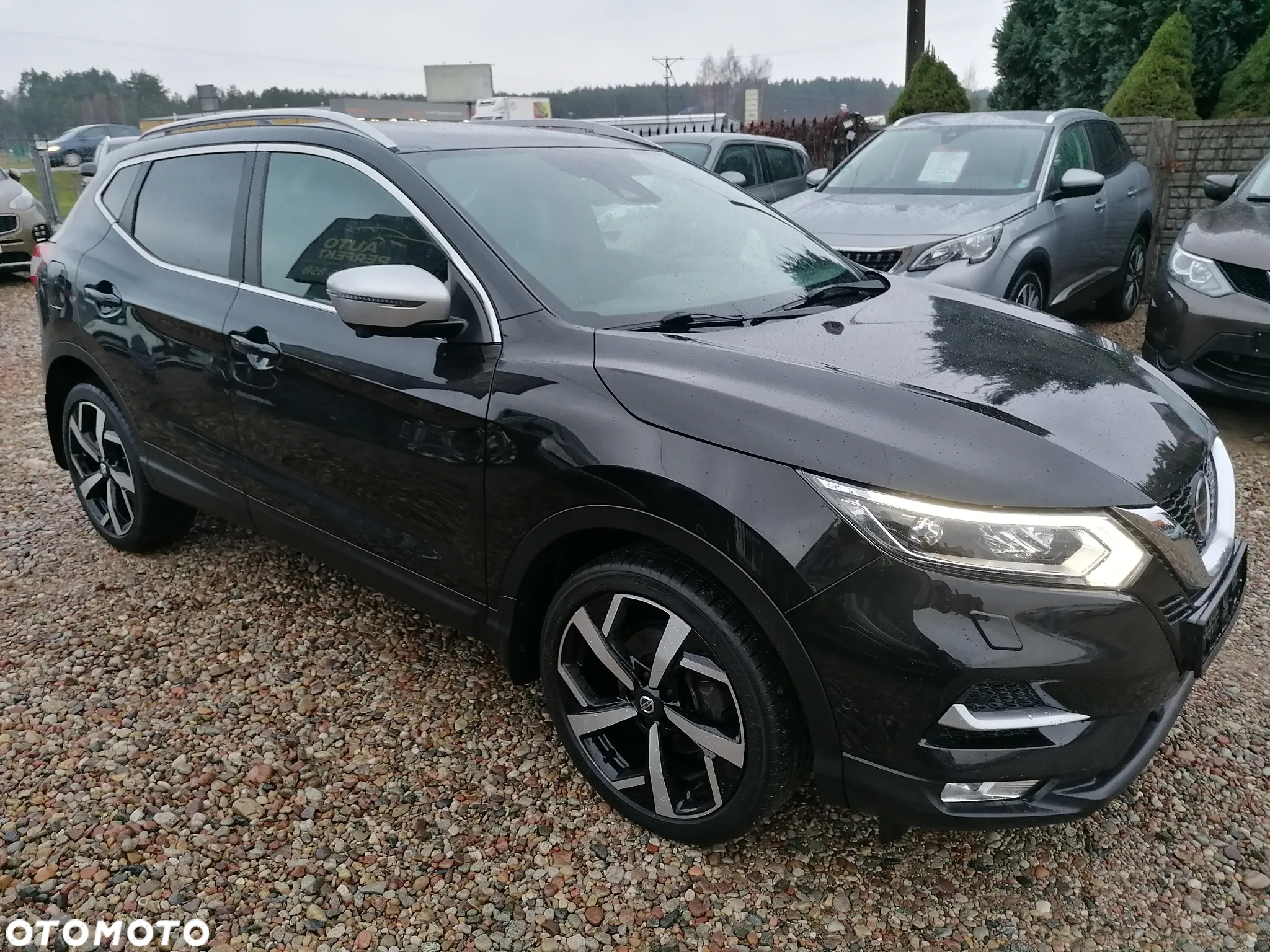 Nissan Qashqai 1.2 DIG-T Tekna+ - 4