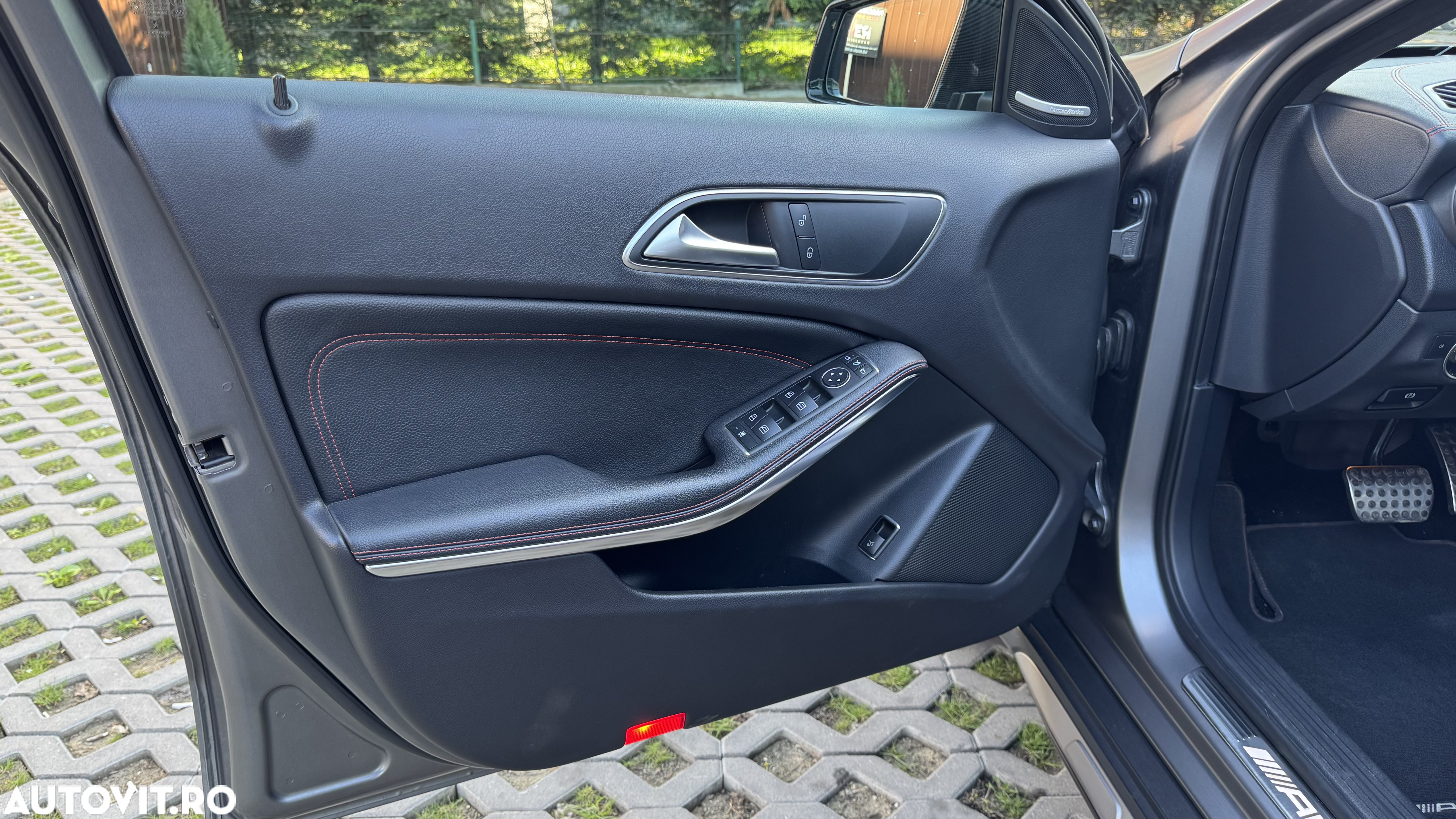 Mercedes-Benz GLA 45 AMG 4Matic 7G-DCT - 9
