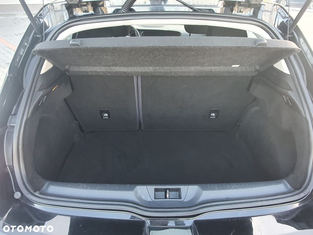 Renault Megane ENERGY TCe 100 LIFE - 13