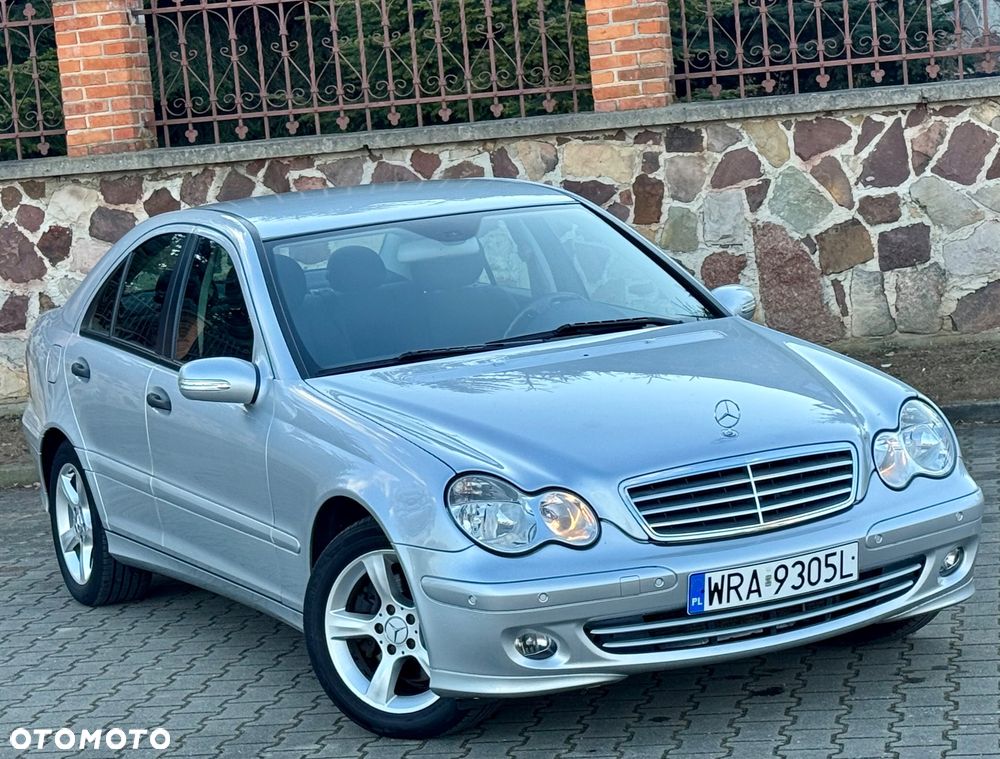 Mercedes-Benz Klasa C 280 Elegance 4-Matic - 6