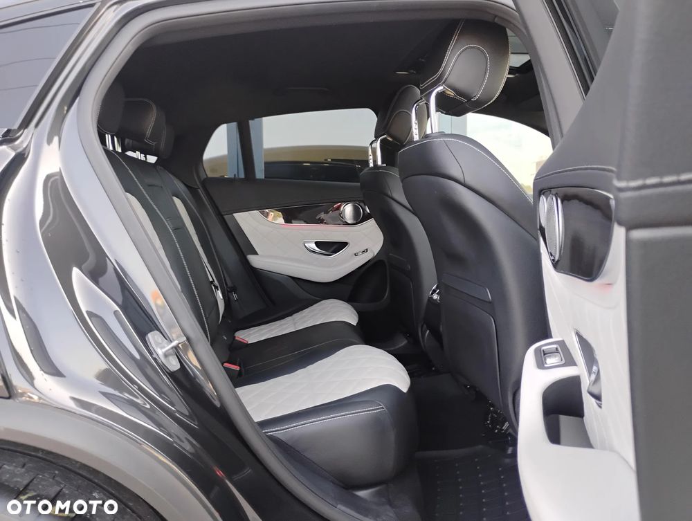 Mercedes-Benz GLC AMG Coupe 63 4-Matic+ - 17