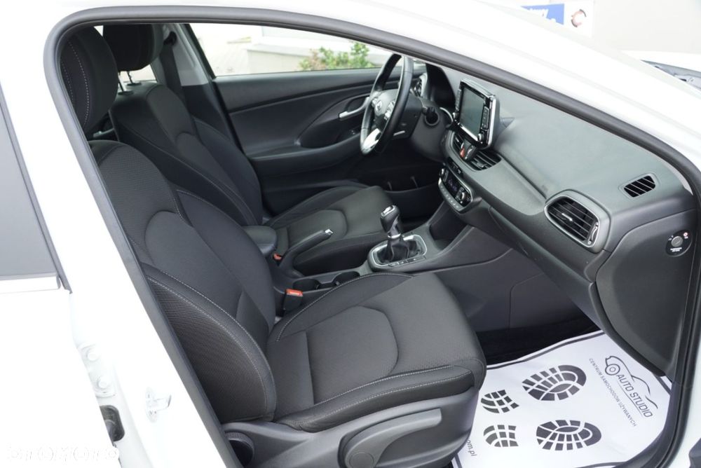Hyundai i30 1.0 T-GDI Intro Edition - 6