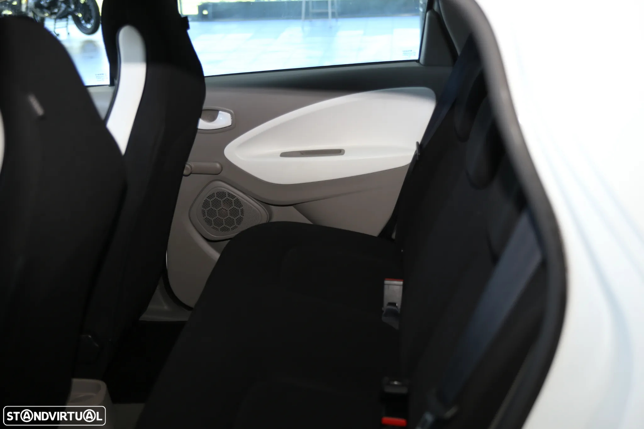 Renault Zoe (c/ Bateria) Life - 11