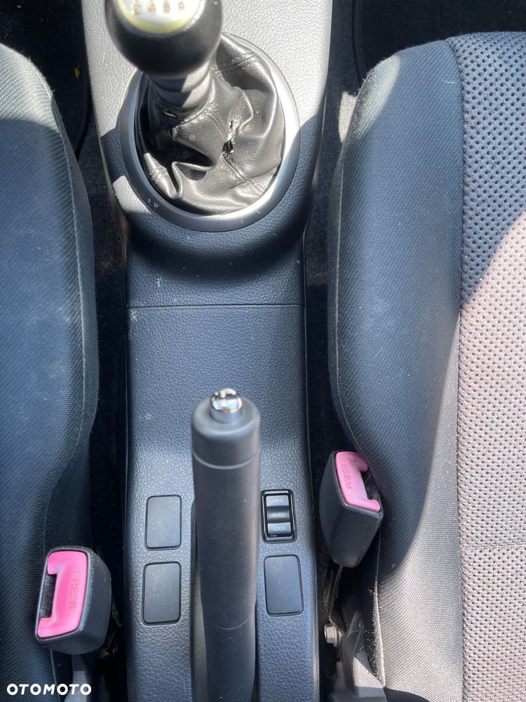 Suzuki SX4 1.9 DDiS DPF 4x4 Club - 14