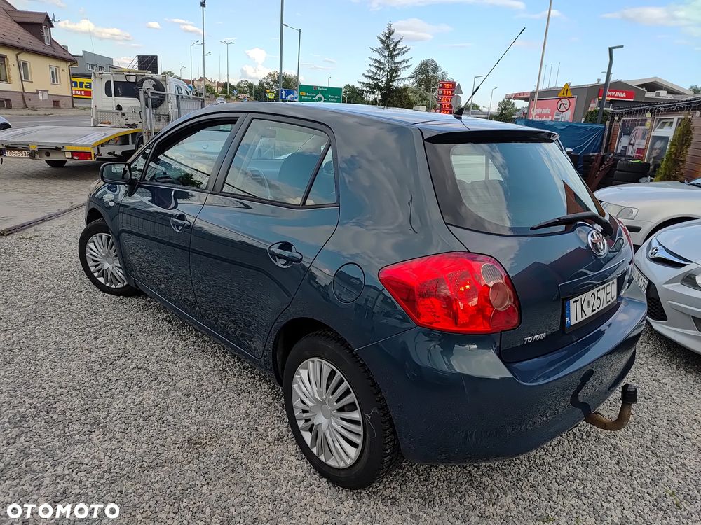 Toyota Auris 2.0 D-4D - 3