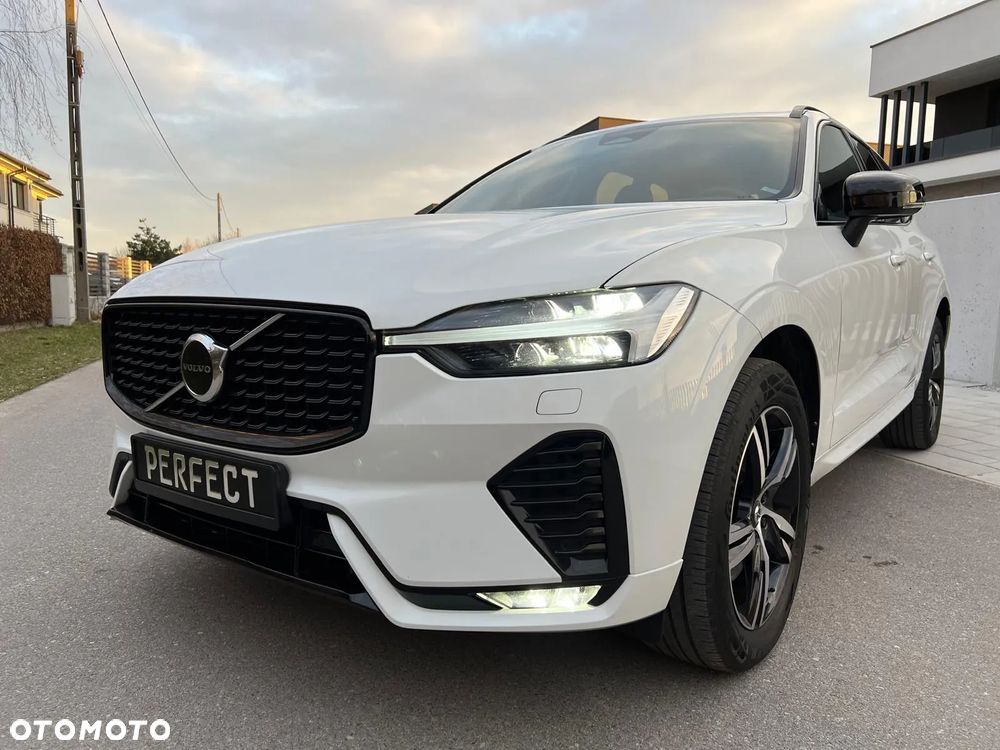 Volvo XC 60 B4 D Ultimate Dark - 3