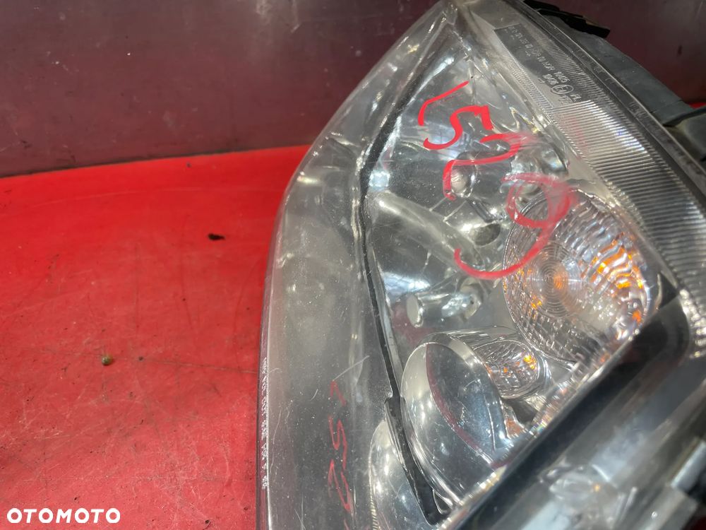 LAMPA PRAWA PRZÓD VW BORA - 5