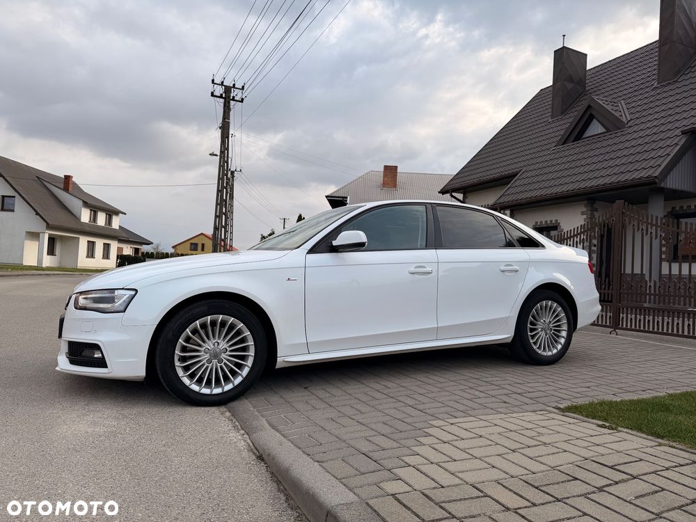 Audi A4 Limousine - 2