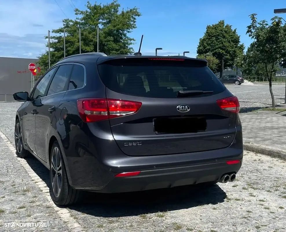 Kia Ceed SW 1.6 CRDi GT Line - 8