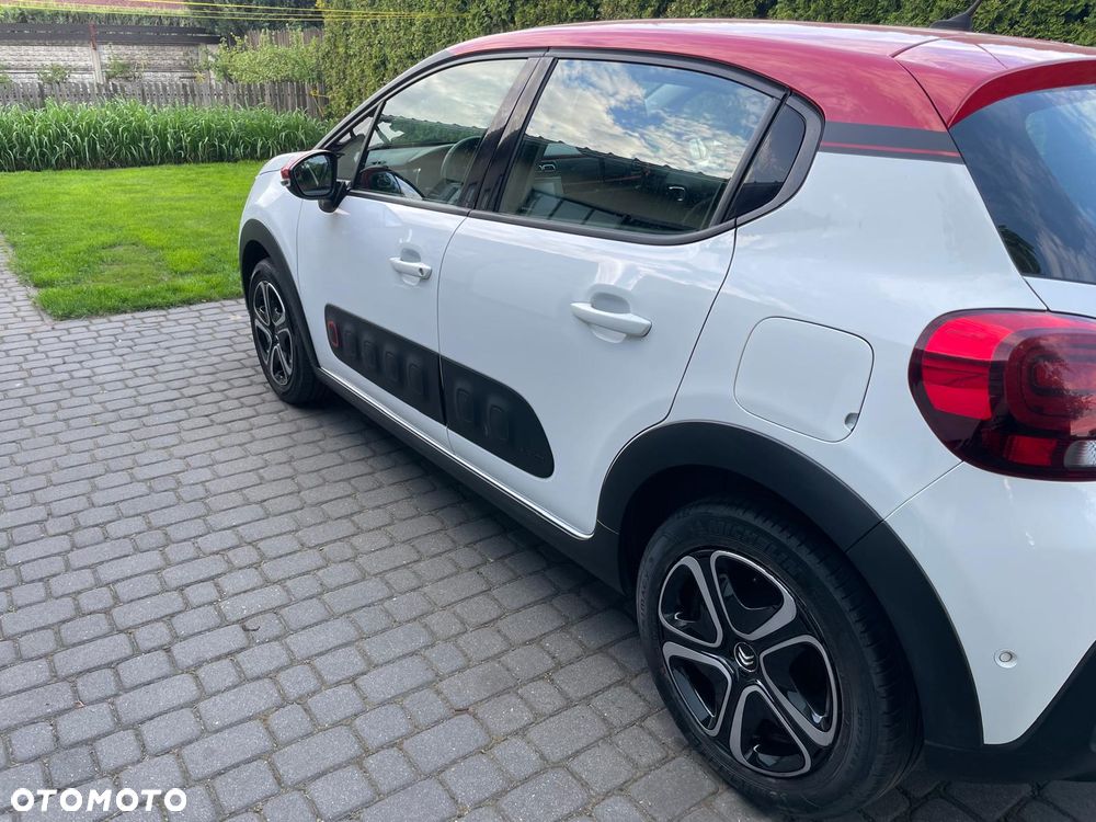 Citroën C3 Pure Tech 82 SHINE - 3