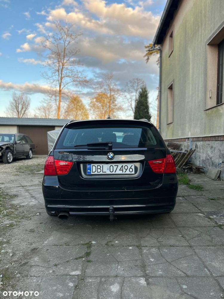 BMW Seria 3 320d - 9