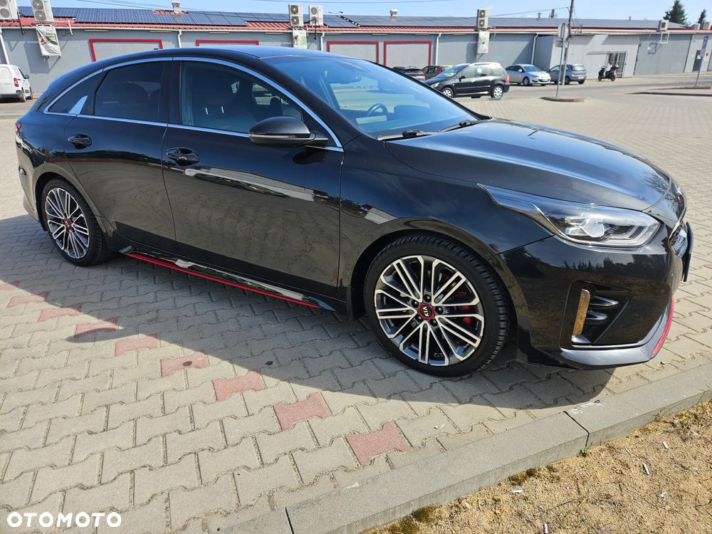 Kia ProCeed - 5