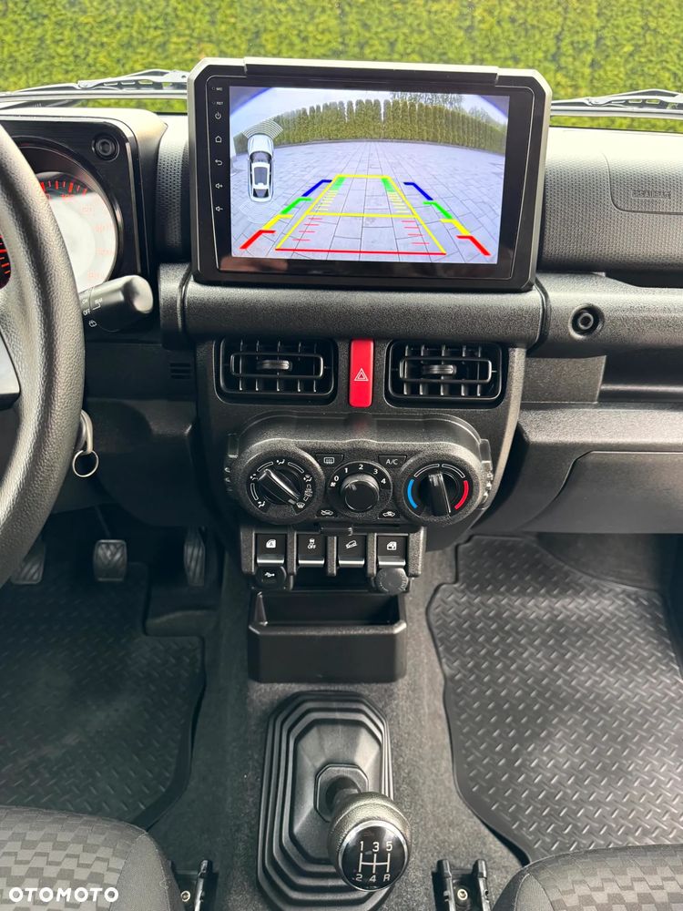 Suzuki Jimny - 13