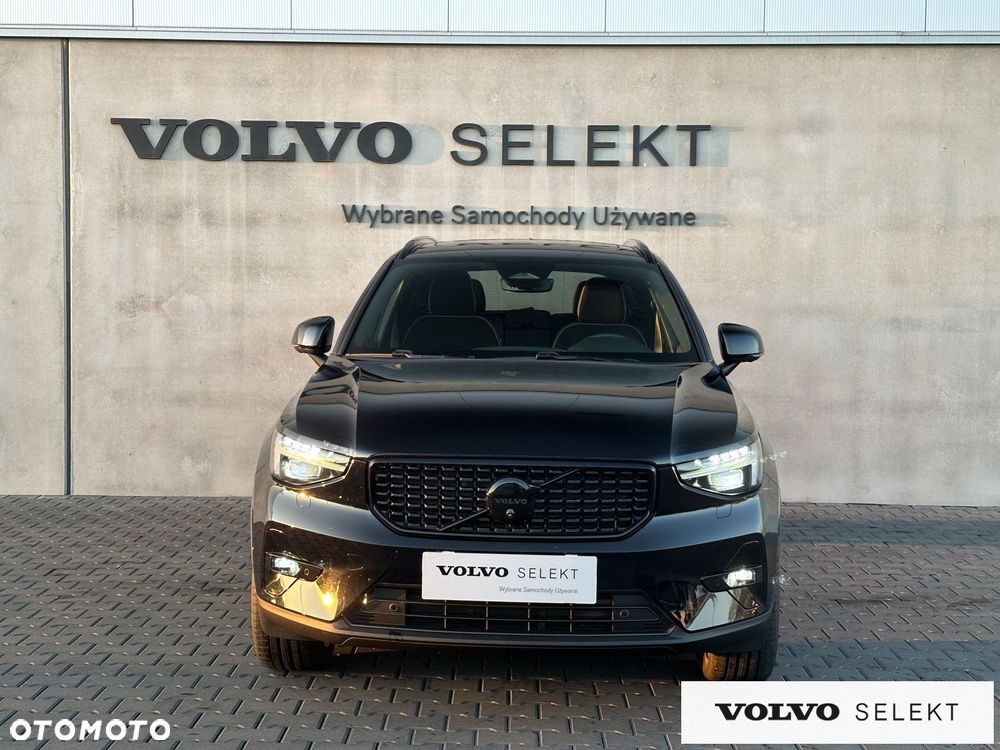 Volvo XC 40 - 3