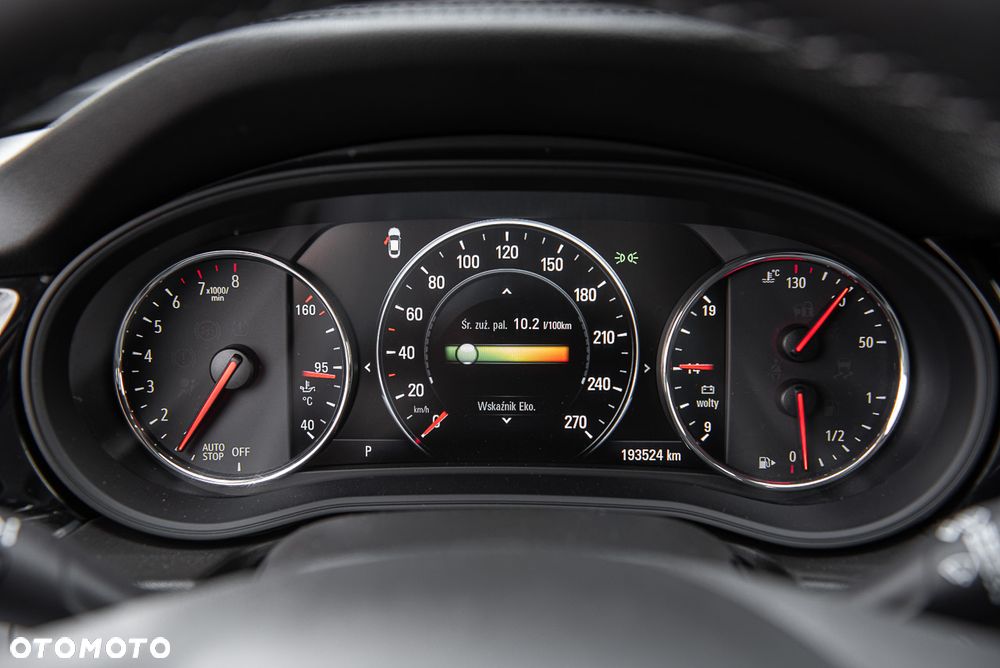 Opel Insignia - 19