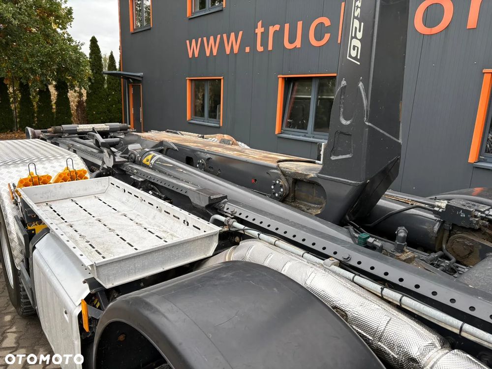 Mercedes-Benz AROCS 4145 8x4 EURO6 HAKOWIEC MEILLER RS 26.60L - 10
