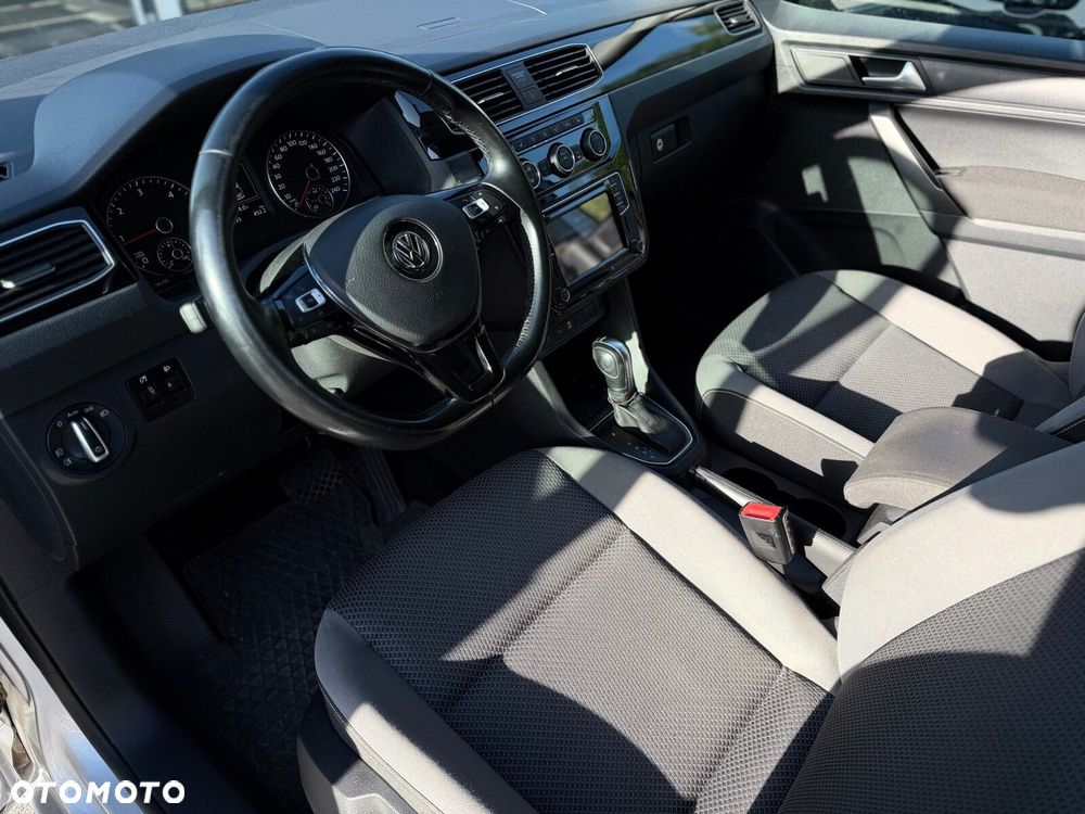 Volkswagen Caddy Maxi DSG - 10