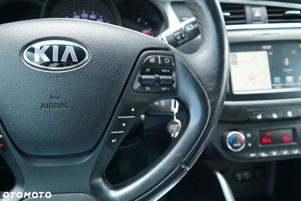 Kia Ceed 1.4 L - 18