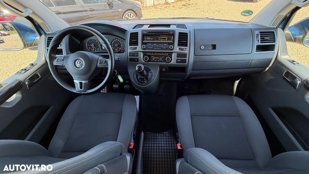 Volkswagen Multivan - 18