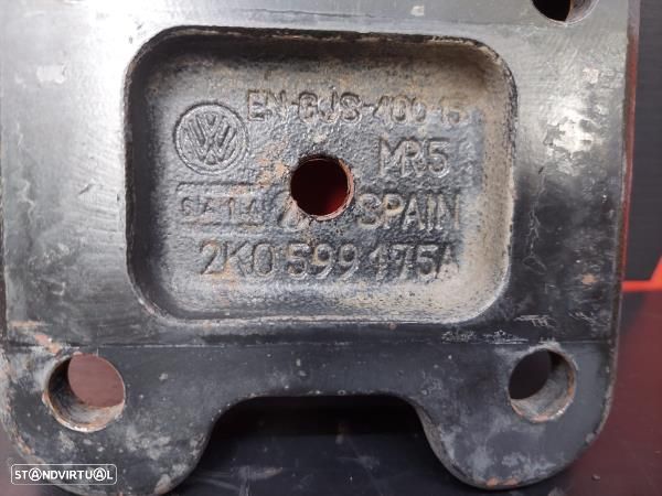Placa Abraçadeira Mola Lamina Volkswagen Caddy Iii Combi (2Kb, 2Kj, 2C - 3