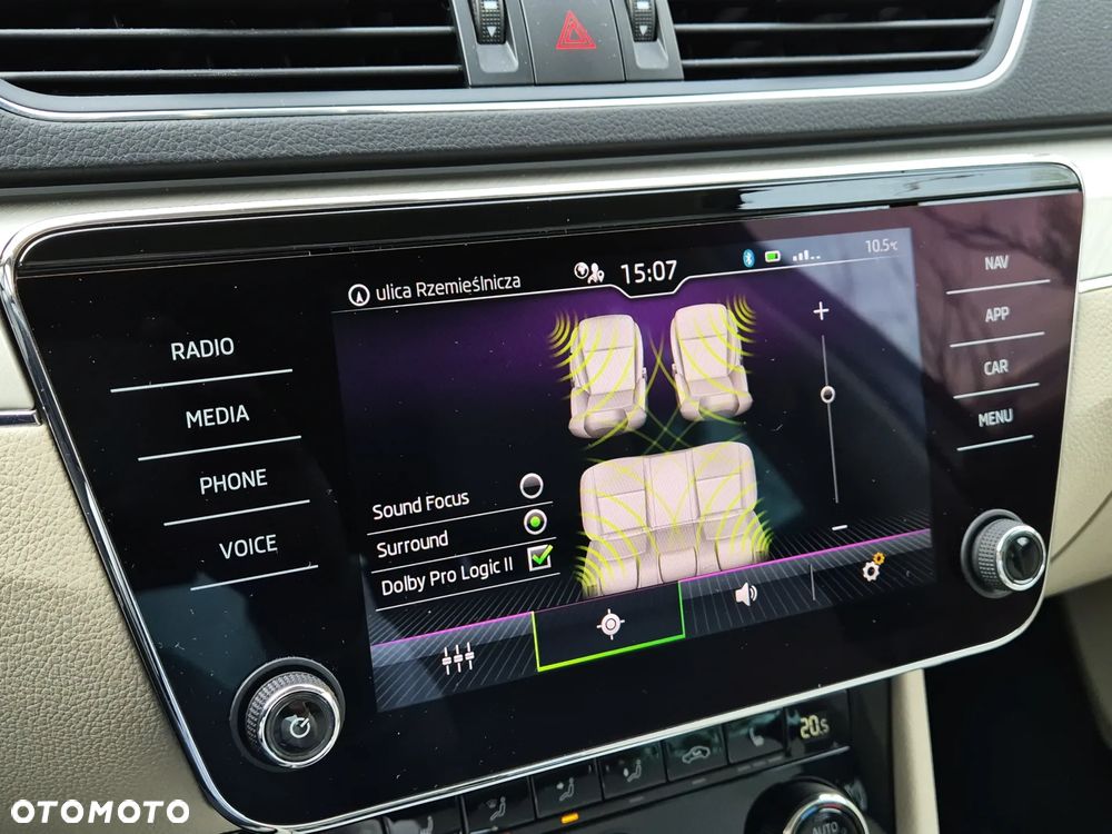 Skoda Superb 2.0 TSI Style DSG - 20