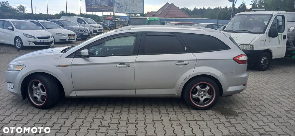 Ford Mondeo 2.0 TDCi Ambiente - 6