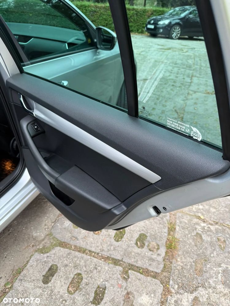 Skoda Octavia - 20