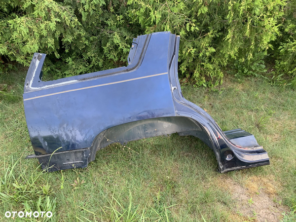 CADILLAC ESCALADE III 6,2 V8 2006-2014 BŁOTNIK TYLNY PRAWY ĆWIARTKA PRAWA TYŁ TYLNA