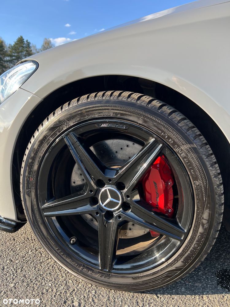 Mercedes-Benz Klasa C AMG 43 4Matic 9G-TRONIC - 10