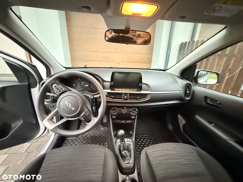 Kia Picanto 1.0 M - 11