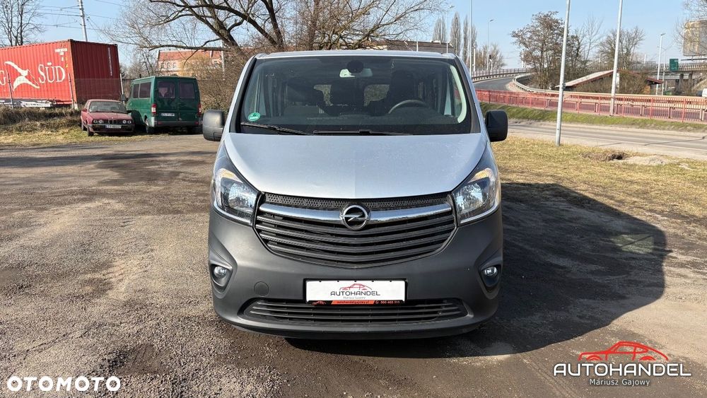 Opel Vivaro - 2