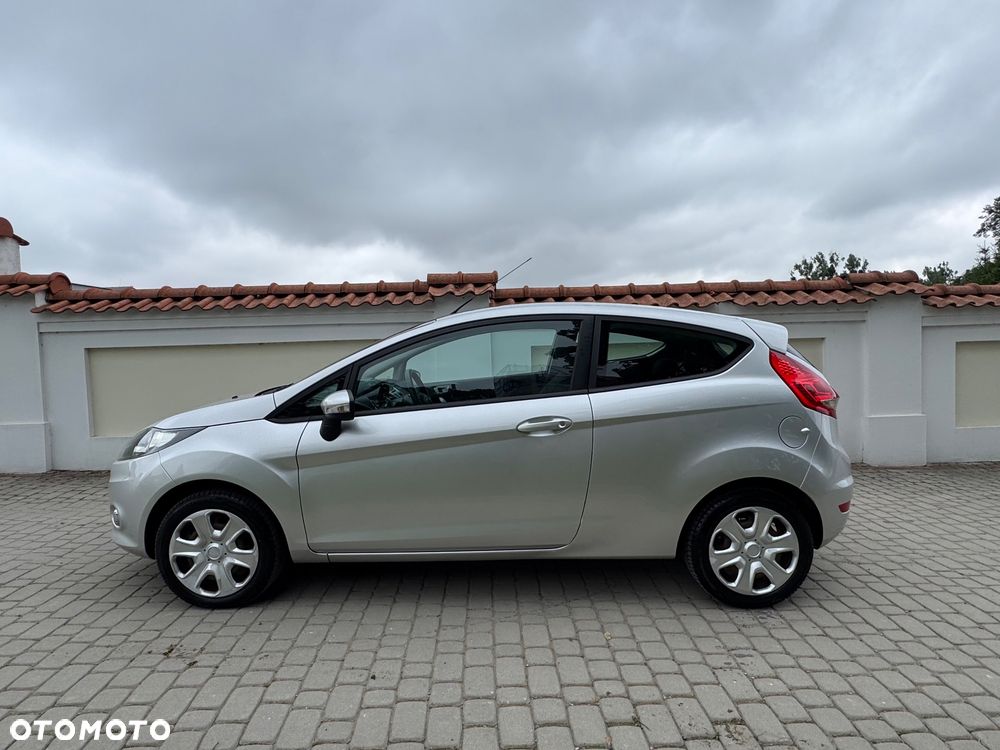 Ford Fiesta - 10