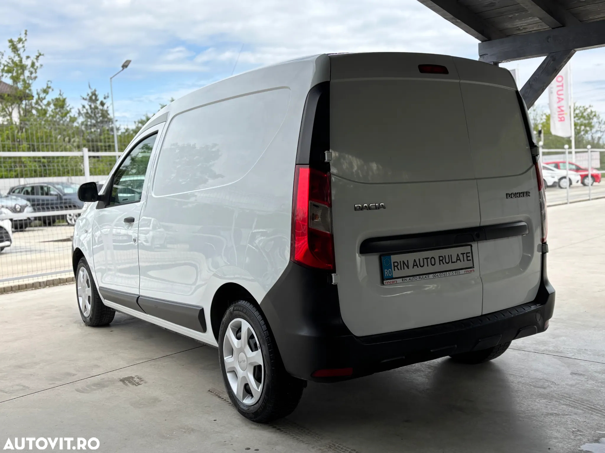 Dacia Dokker 1.5 Blue dCi Laureate - 9