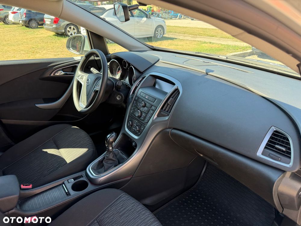 Opel Astra 1.4 Turbo - 32