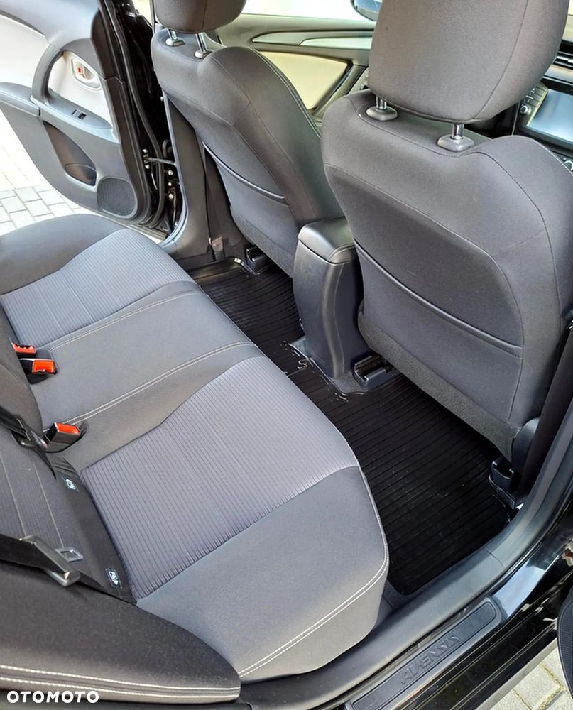 Toyota Avensis 1.8 Premium MS - 14