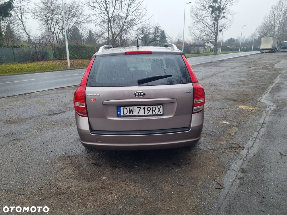 Kia Ceed 1.6 Crdi Comfort - 5