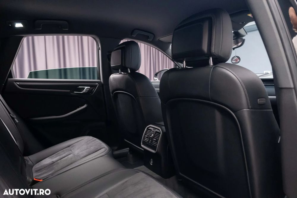 Porsche Macan Standard - 31