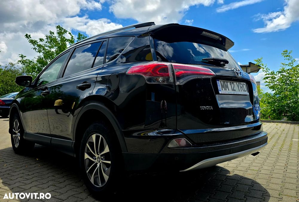 Toyota RAV4 - 7